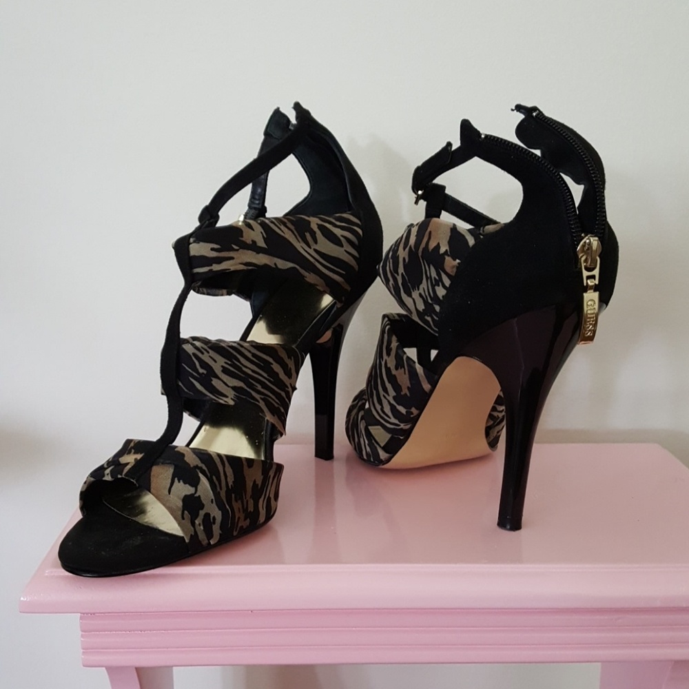 Women's shoes